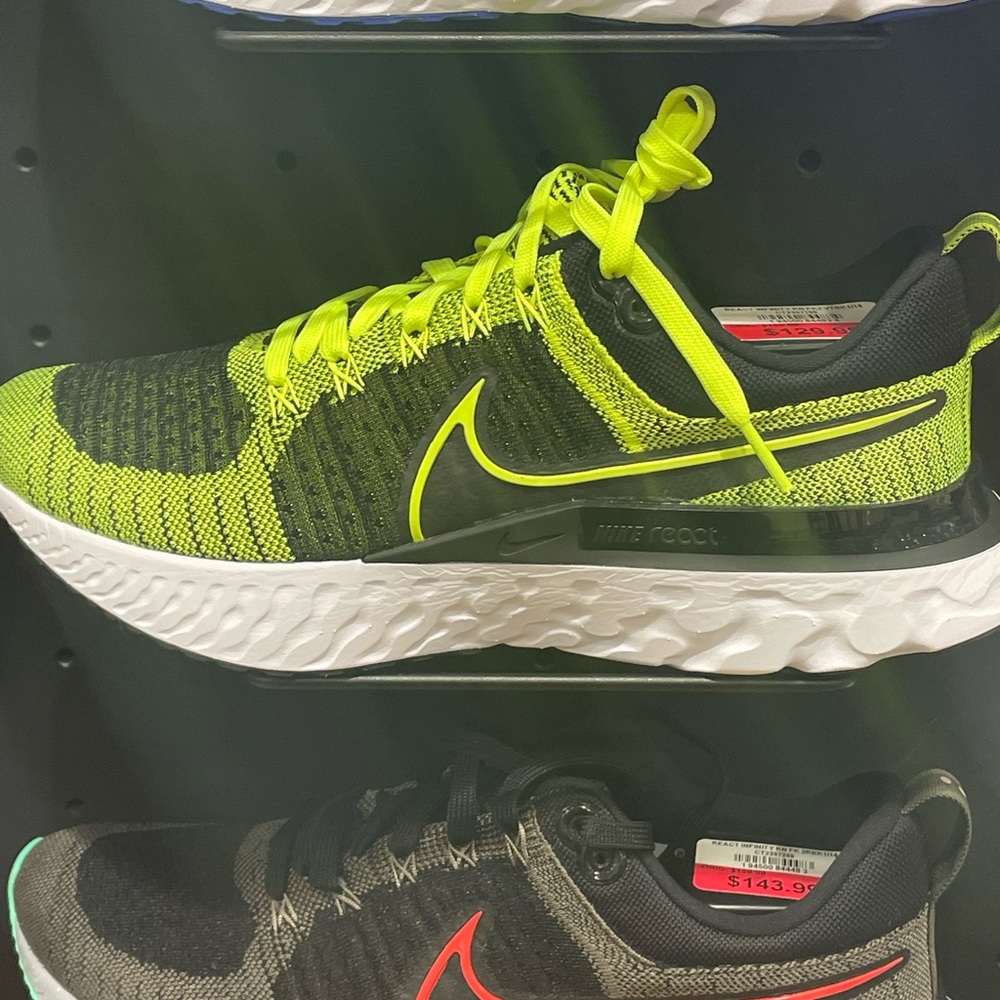 Nike React 2. Like new 10.5